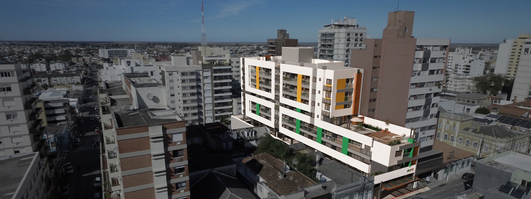 Vista aérea do Morá Connect Living inserido no Centro de Pelotas/RS